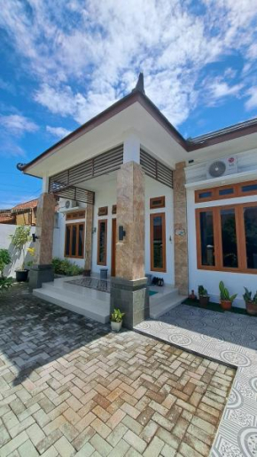Family Homestay Near Malioboro